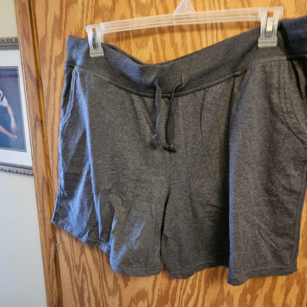 SHORTS SIZE XXL WOMAN'S